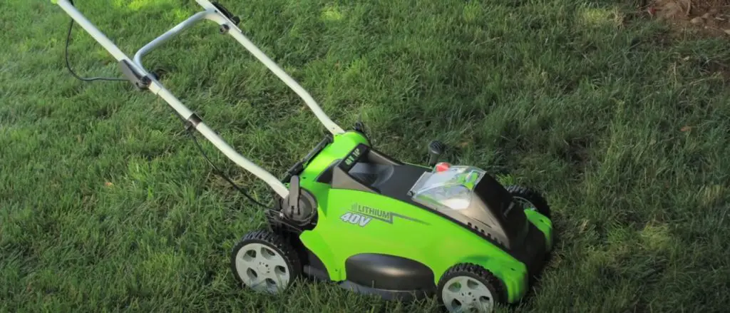 Greenworks 40V 16inch Lawn Mower Cutting Grass